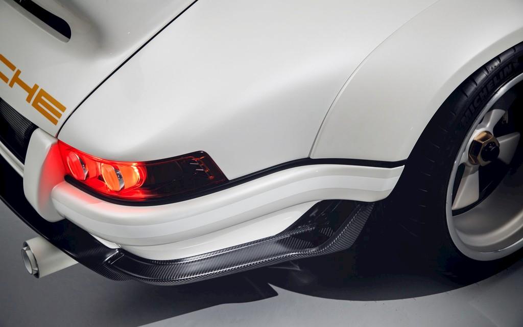 SINGER 4 Liter Boxer - 500 PS Mythos PORSCHE Luftgekühlt Image 17 from 20