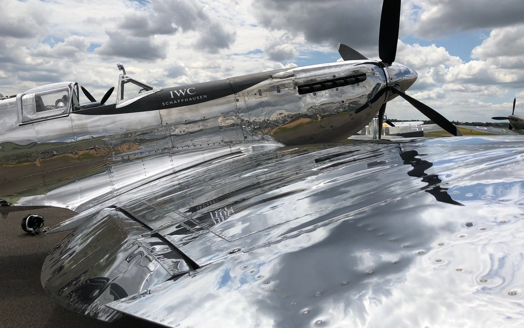 IWC Schaffhausen | Aviatik-Geschichte mit erster Spitfire Weltumrundung  Bild 4 von 9