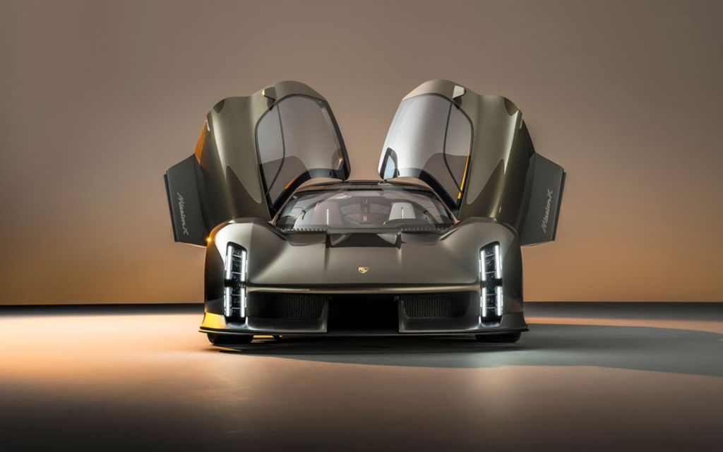 PORSCHE MISSION X | E-Hypercar für neue Nordschleifen Rundenrekorde Image 2 from 38