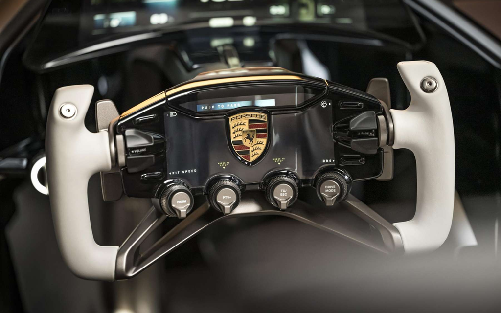 PORSCHE MISSION X | E-Hypercar für neue Nordschleifen Rundenrekorde Image 9 from 38