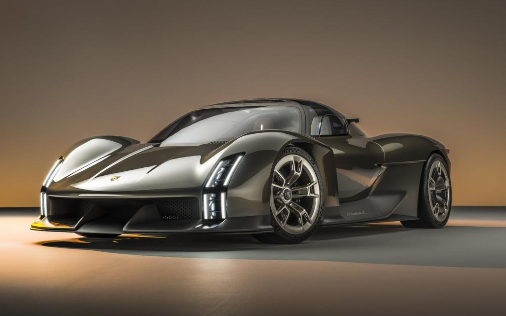 PORSCHE MISSION X | E-Hypercar für neue Nordschleifen Rundenrekorde Image 10 from 38