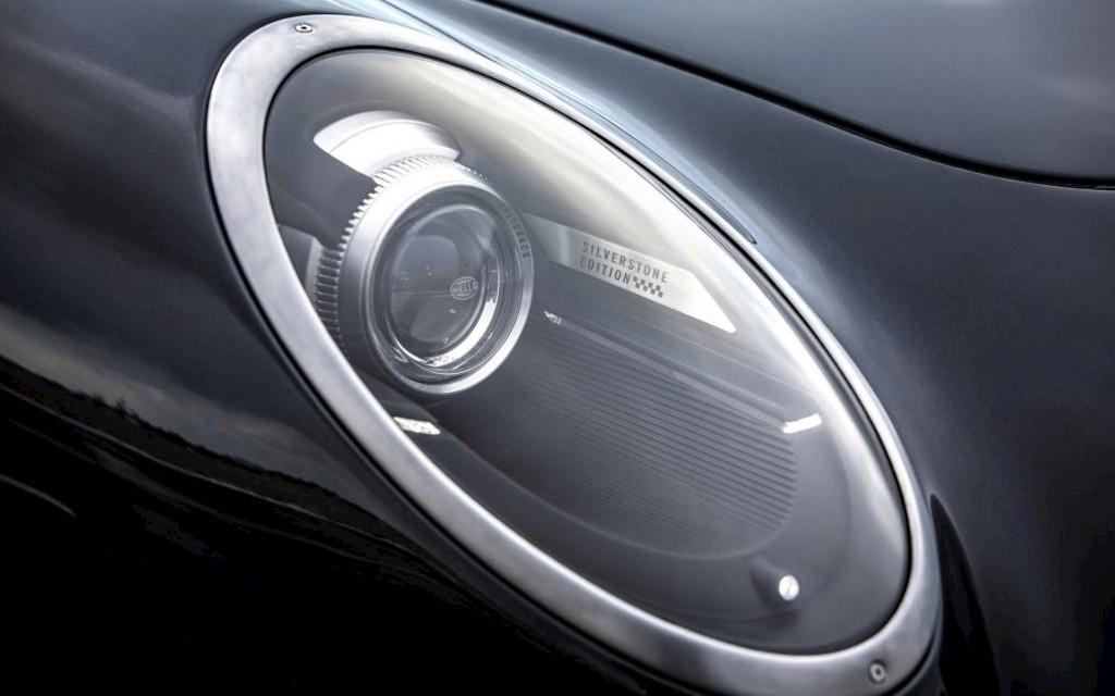 DAVID BROWN | SPEEDBACK GT - Silverstone Edition - Agil, kraftvoll und atemberaubend schön Image 9 from 11