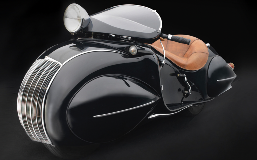 KJ HENDERSON | STREAMLINER 1930 - Art Deco Airflow Boat-Tail Speedster Image 2 from 3