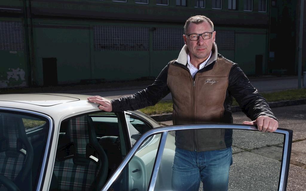 PORSCHE 993 | KAEGE - Luftgekühlte Perfektion in zeitlos innovativer Ästhetik Image 6 from 23