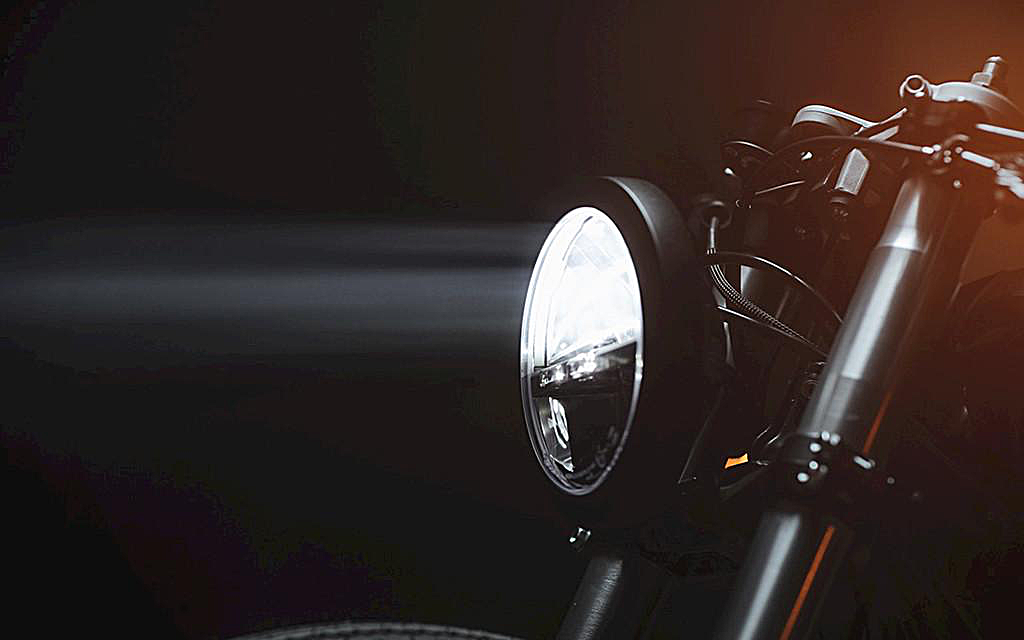 HONDA CB750 | HOOKIE K7 - WOLF Cafe Racer - Das Raubtier Image 3 from 7