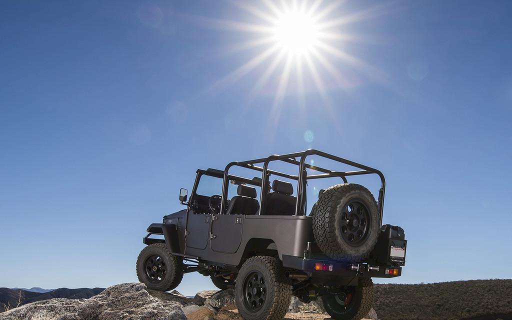 TOYOTA FJ40 | ICON Custom Build in Handarbeit - Ein V8 für eine Reise ohne Grenzen gebaut Bild 2 von 13