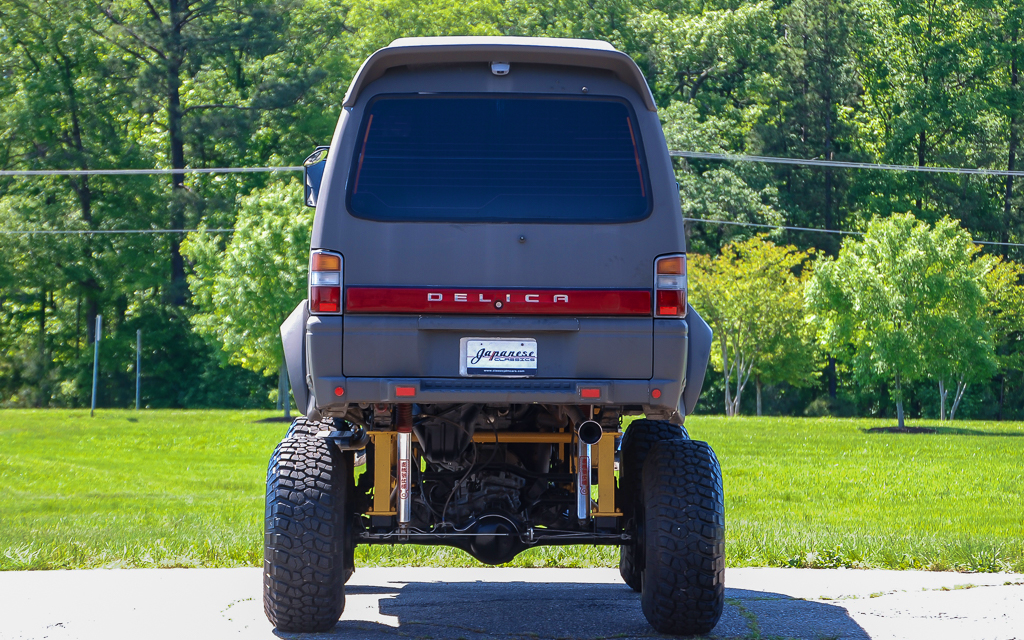 MITSUBISHI L300 | DELICA II 4WD Mud-Terrain Body Lift Custom Wagon Bild 5 von 7