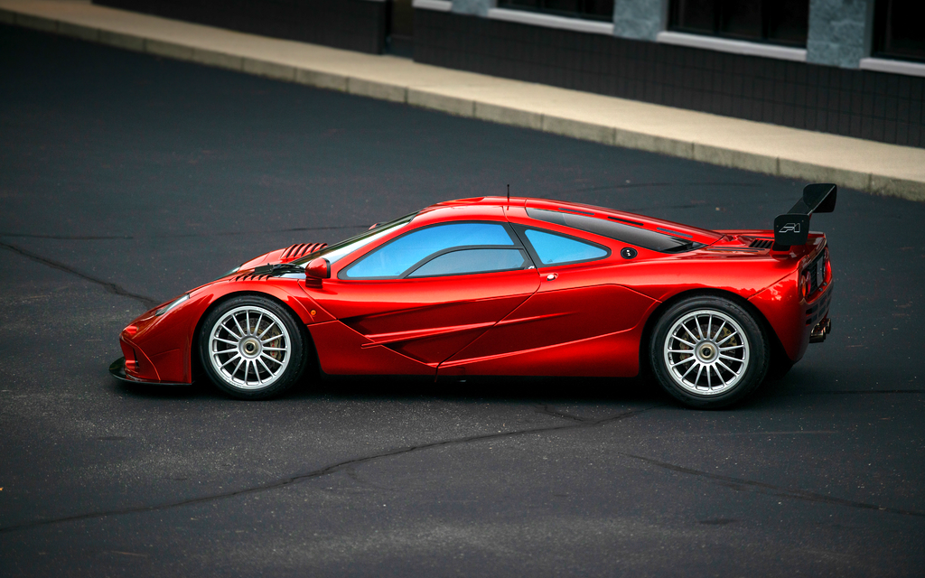 MCLAREN F1 LM | SPECIFICATION BMW V12 - Schnellstes Serienauto mit 386 km/h