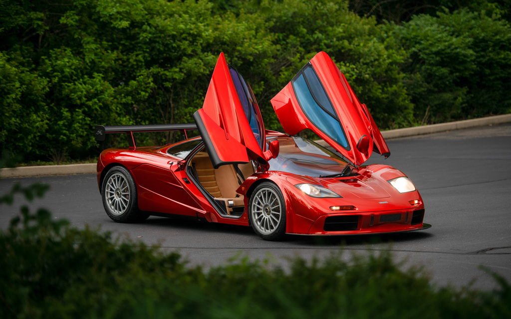 MCLAREN F1 LM | SPECIFICATION BMW V12 - Schnellstes Serienauto mit 386 km/h Image 1 from 19