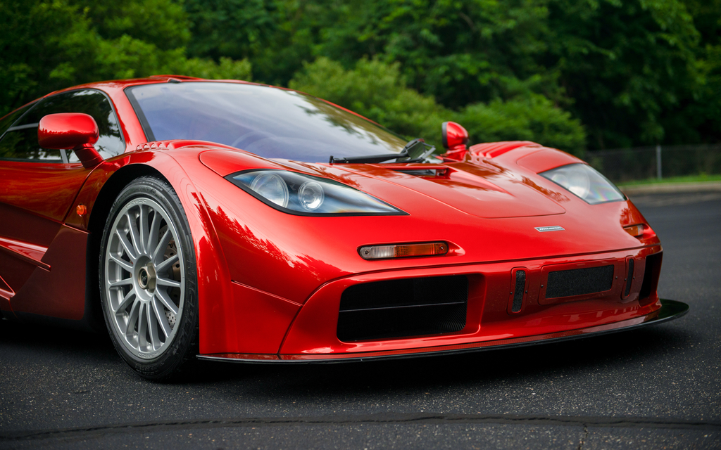 MCLAREN F1 LM | SPECIFICATION BMW V12 - Schnellstes Serienauto mit 386 km/h Image 2 from 19