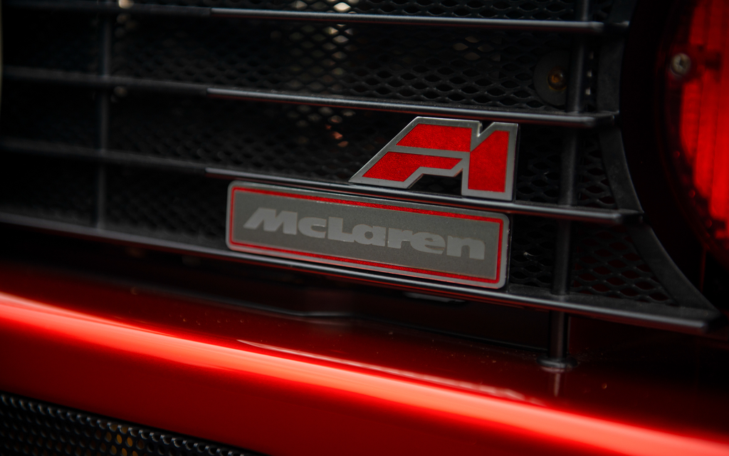 MCLAREN F1 LM | SPECIFICATION BMW V12 - Schnellstes Serienauto mit 386 km/h Image 17 from 19