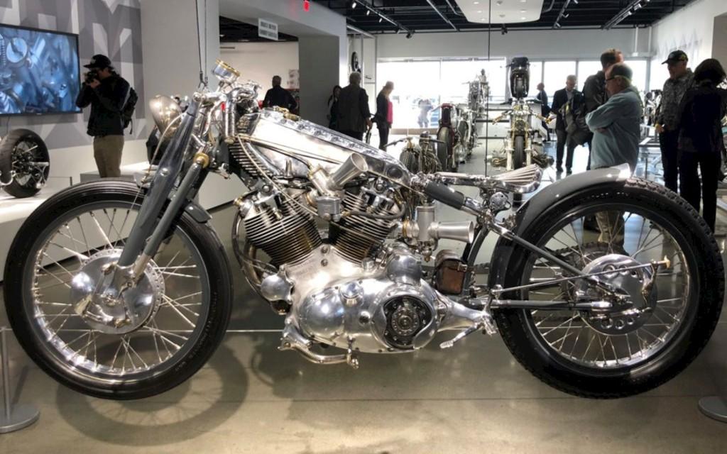 PETERSEN | CUSTOM BIKE REVOLUTION - Die Kunst einer neuen Motorrad Generation Image 7 from 23